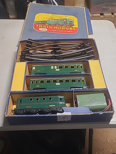 Hornby coffret 8051 2 - coffret, bb