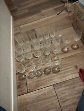 Cristal   Lot  24 verre Vin Eau Apéritif Frise relief  VINTAGE Ancien A Identif