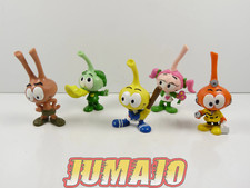 FIG130 lot de 5 figurines PVC