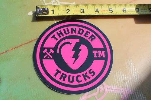 Thunder trucks skateboards - trucks,