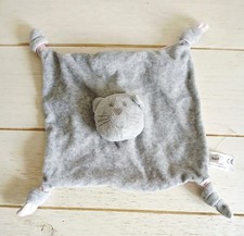 Bout'chou monoprix doudou chat rose gris carré noeuds