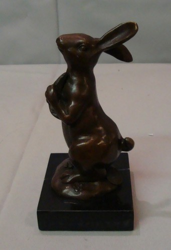 Statue sculpture lapin - lapin, lievre