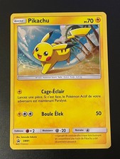 Carte Pokemon Pikachu Holo PROMO Soleil et Lune FR - SM81