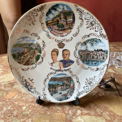 Assiette décorative - assiette,