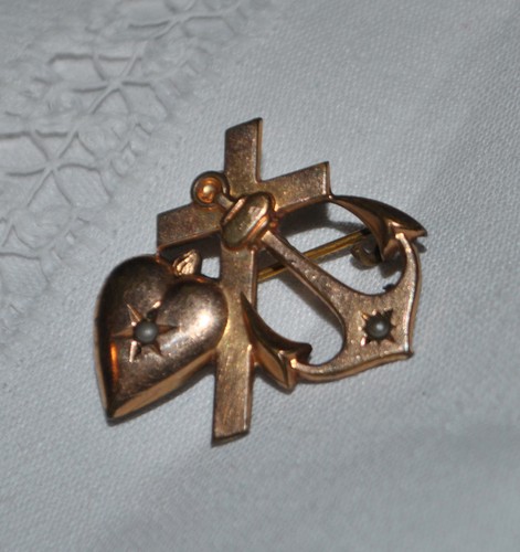 broche coeur