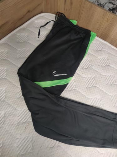 Pantalon nike air - 🥷🏿,