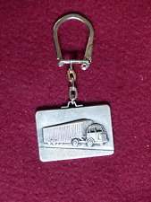 Ancien porte clé métal : camion déménagements transport GUIGNARD / VILLEMONBLE