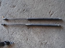 Vérin de coffre pour Scenic II