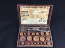 Rare presse ancienne verre