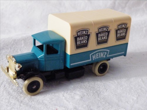 Magnifique camion publicitaire - magnifique,