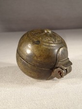 ANCIENNE BOULE BOITE EN BRONZE