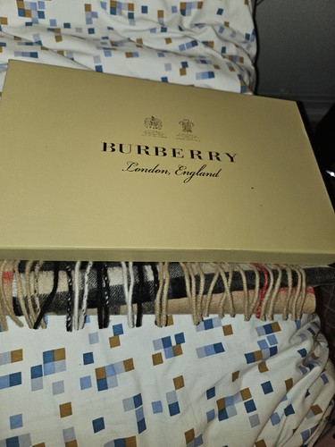 Echarpes burberry - echarpes,