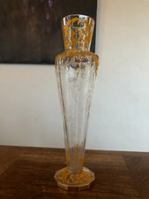 JOLI VASE A FACETTES A DÉCOR