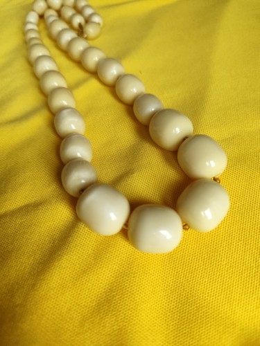 Perles vintage bakélite - perles,