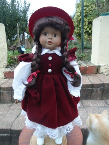 Poupee porcelaine metisse - poupee,