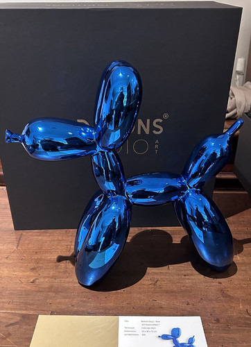 Jeff koons balloon dog - jeff,