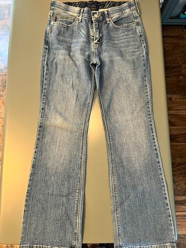 Levi 525 boot - 525, cut