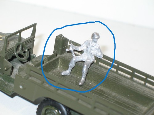 R46 solido starlux 1 soldat - solido, starlux,