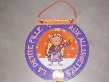Livre petite fille aux - la,