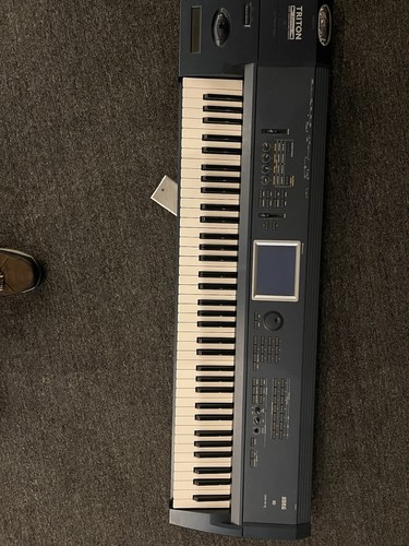 Korg triton extreme - korg,
