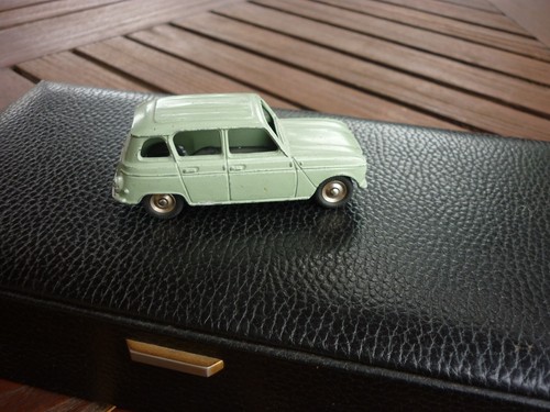 Dinky junior france 100 - 100,