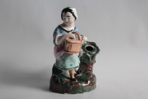 Encrier figuratif porcelaine
