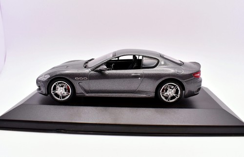 Miniature voiture maserati - miniature,