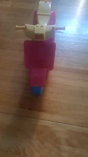 Petit scooter pour barbie - scooter,