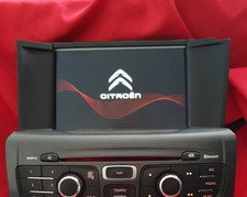 ECRAN MULTIMIDIA GPS couleur