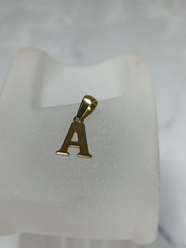 Pendentif carats lettre - or, 18