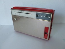 PEU COURANT et très sympa VINTAGE RADIO TRANSISTOR GO:PO marque CLARVILLE