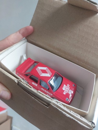 Voiture miniature heco modeles