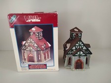 Maison porcelaine église - ,