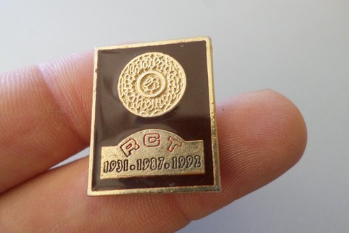 Insigne pin broche badge - insigne,