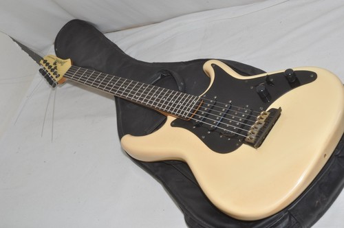 Guitare électrique ibanez - guitare,