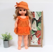 Poupée Bella 1966 et sa