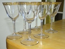 6 ANCIENS VERRES APERITIF