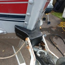 Butée d'étrave de remorque