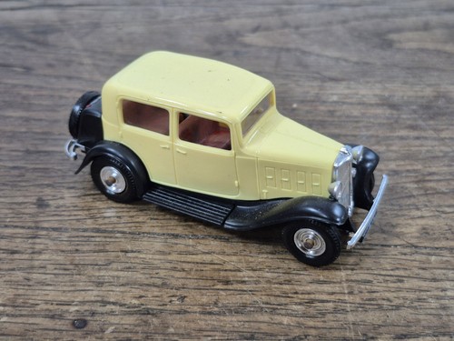 Voiture miniature citroën - voiture,