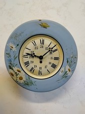 Pendule , Horloge Murale En Tôle Peinte , Vintage