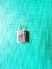 QUARTZ 39,000 MHz pour TRANSVERTER TV 502 KENWOOD