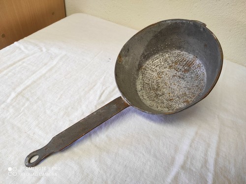 Ancienne ecumoire fer blanc - ancienne,
