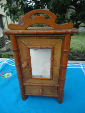 ancienne armoire de