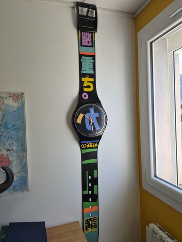 Montre swatch maxi harajuku - montre,