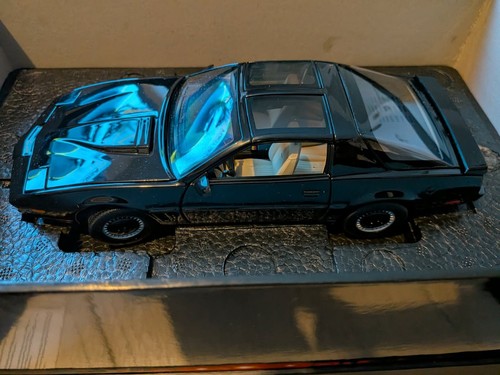 2000 knight rider kitt - 2000,