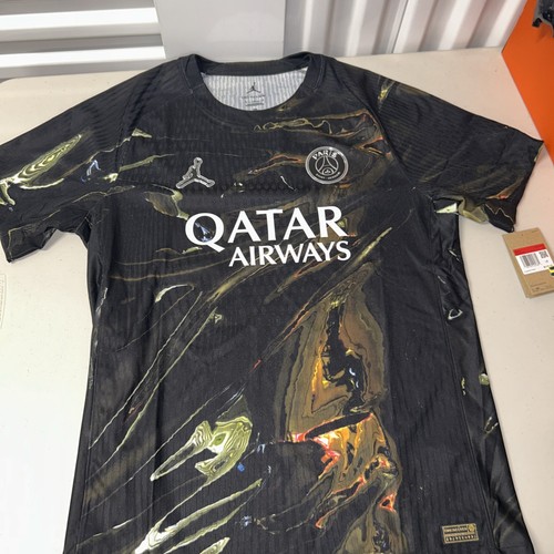 New nike paris - sz,