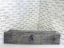 Calandre RENAULT B70
