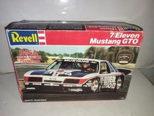 MAQUETTE REVELL 7153 - 1/25 -