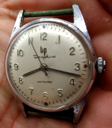 Montre lip dauphine antichoc - montre,