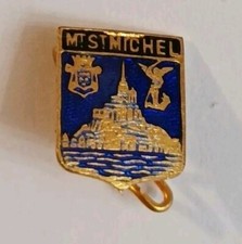 écussons BROCHE ANCIENNE